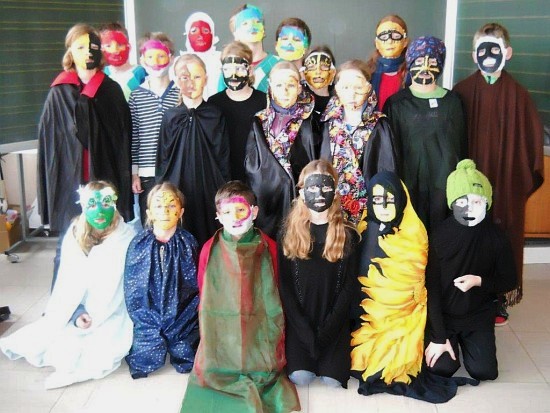 Masken von Venedig an der HOHENAU-Schule