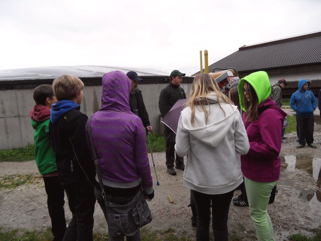 Besuch bei Landwirtsfamilie Strein