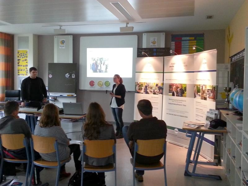 Berufsmesse an der Michael-Ende-Schule